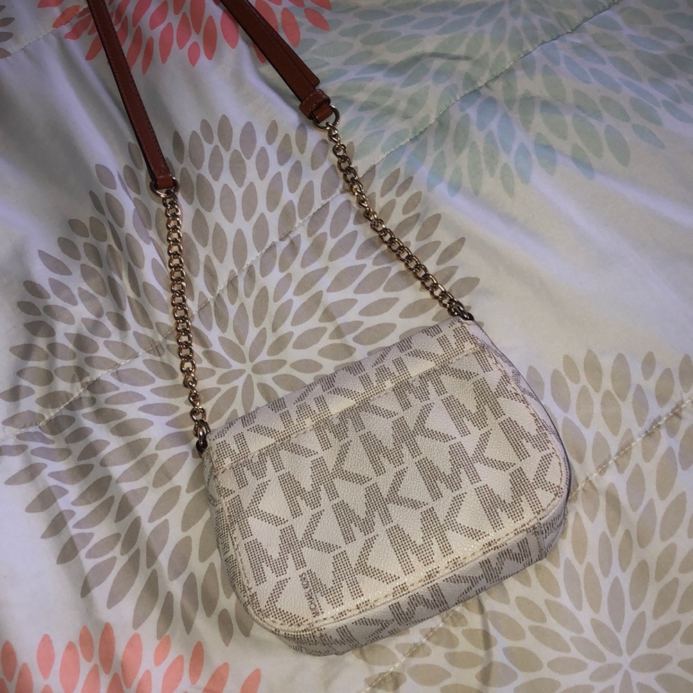 Michael Kors crossbody bag - Picture 3 of 7
